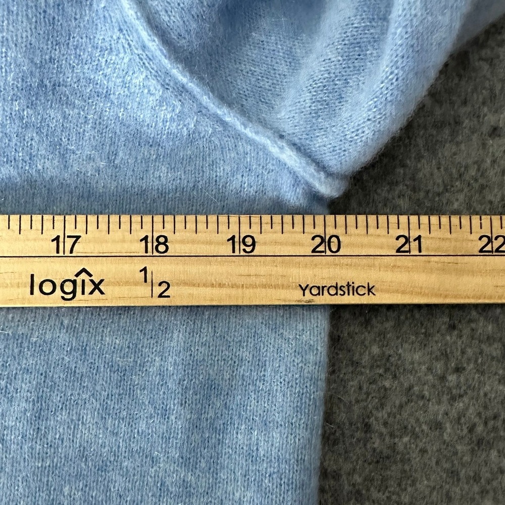 AQUA 100% Cashmere V-Neck Sweater L Blue Soft Girl Old Money Preppy Coastal - Picture 6 of 9
